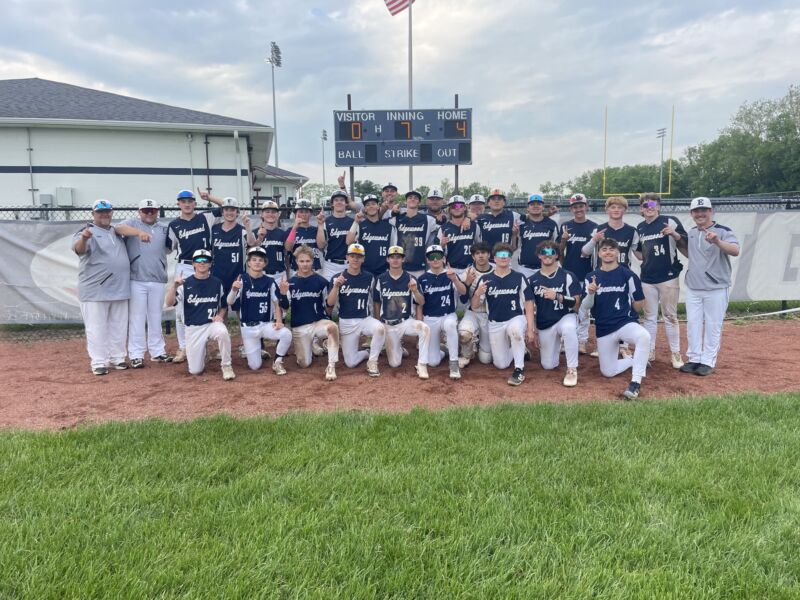 Image for the Tweet beginning: Congrats to the Men of