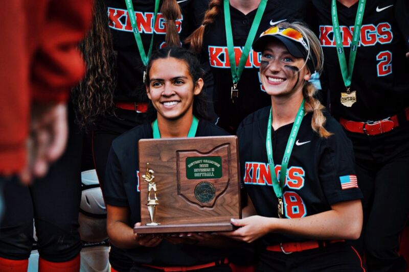 Image for the Tweet beginning: 🥎 GALLERY: Edgewood vs. Kings